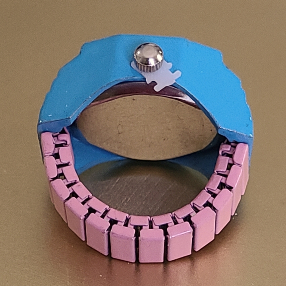 Ring - Picture 2 of 3